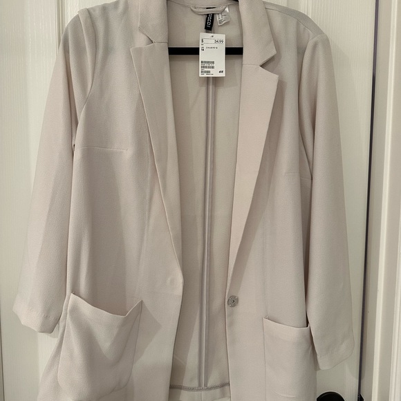 H&M Women’s Blazer off-white - Picture 2 of 3